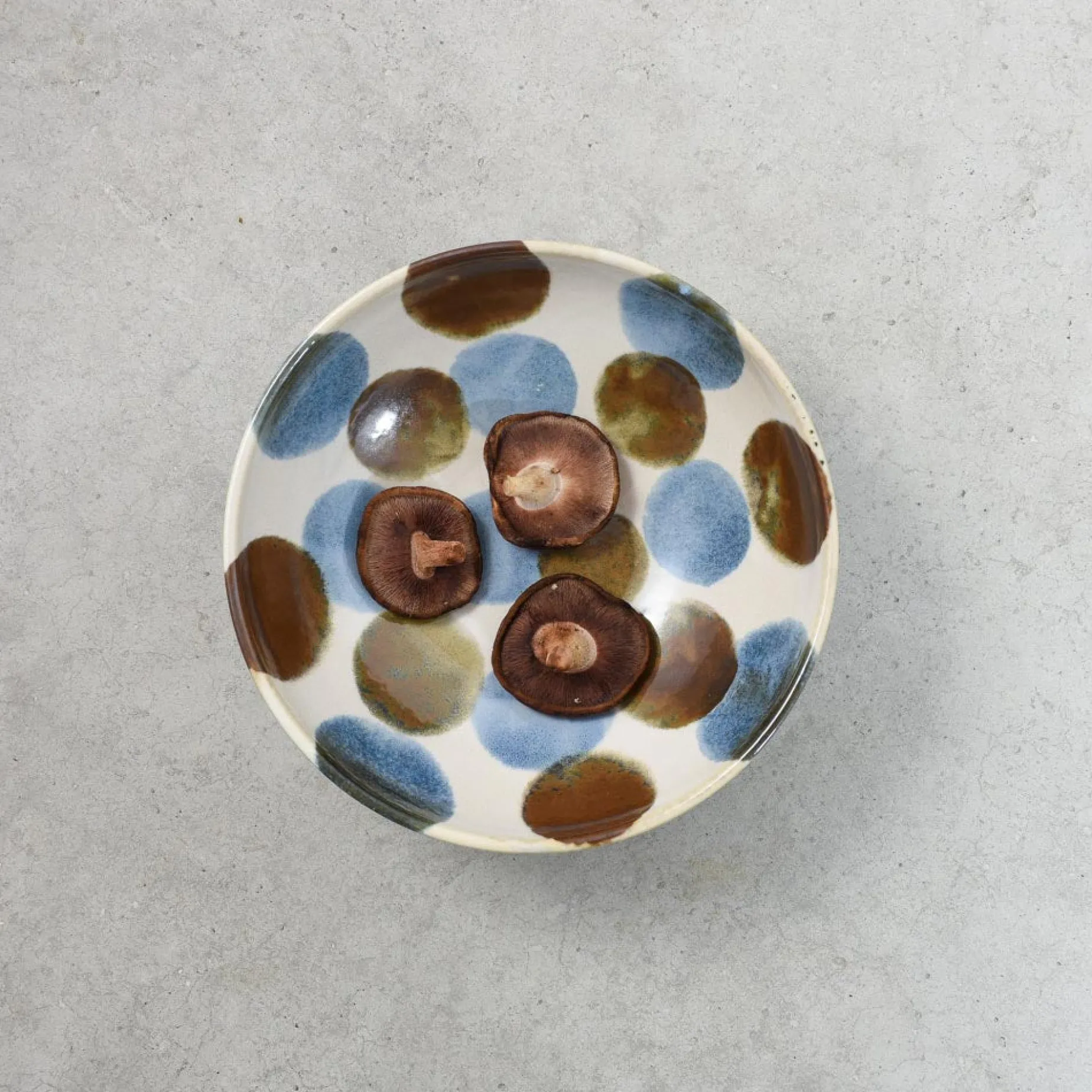 Amatsubu Shallow Bowl, Blue, 24.5cm dia