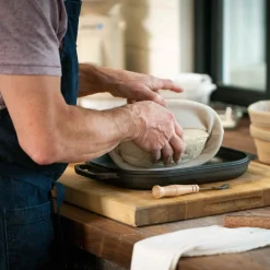 Challenger Cast Iron Bread Pan