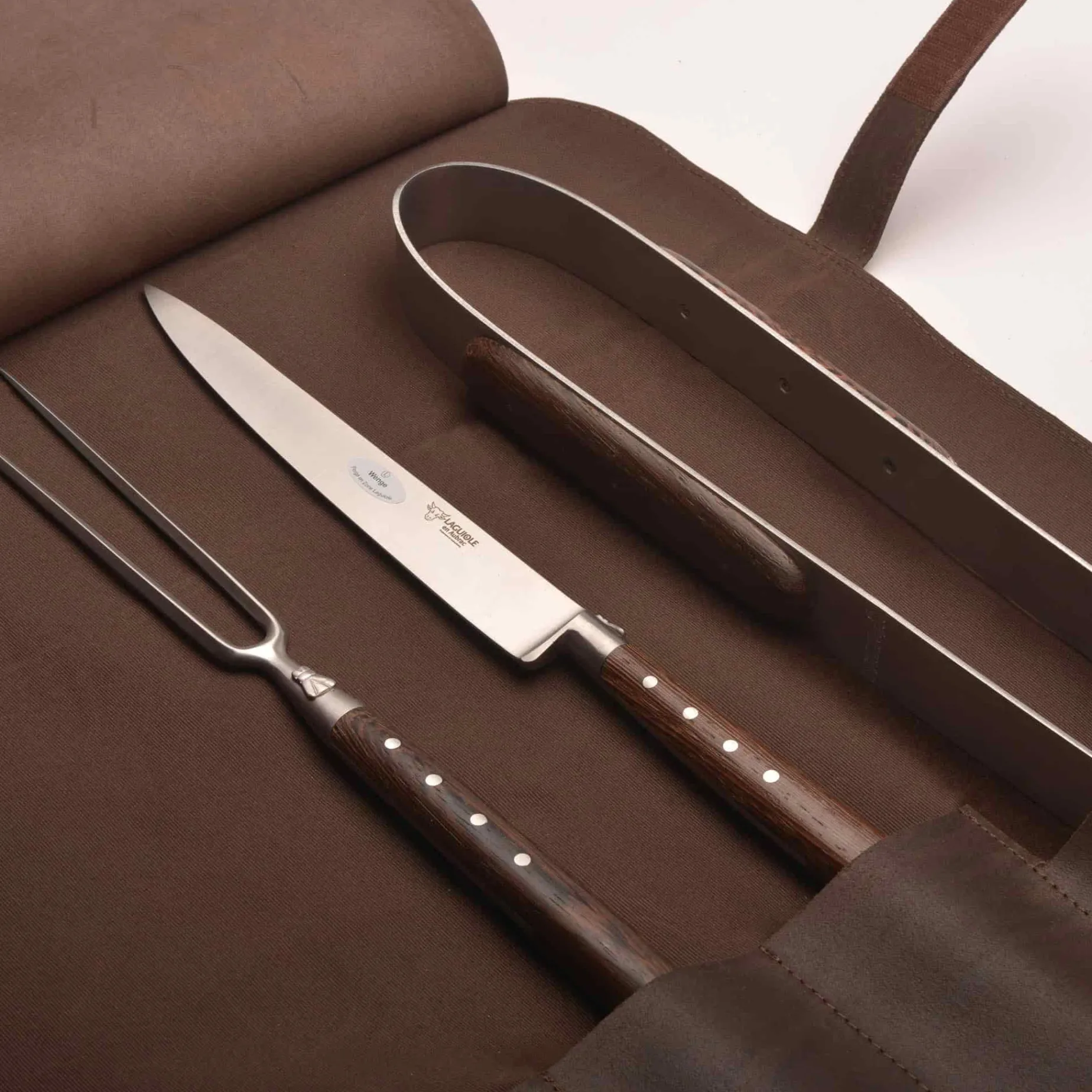 Laguiole en Aubrac BBQ Set with Leather Roll