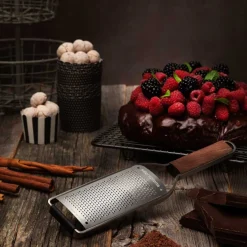 Microplane Master Series Walnut Handle Fine Grater