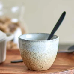 Paula Neutral Tea Cup