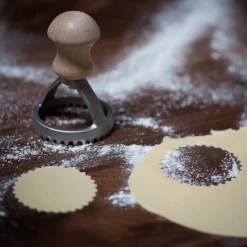 Small Round Ravioli Stamp 40mm